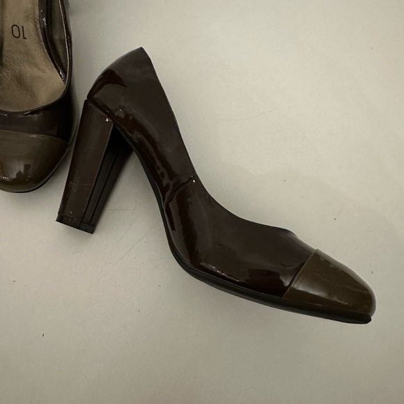 Joe Fresh size 10 ladies pleather patent two tone brown heels - Picture 2 of 6